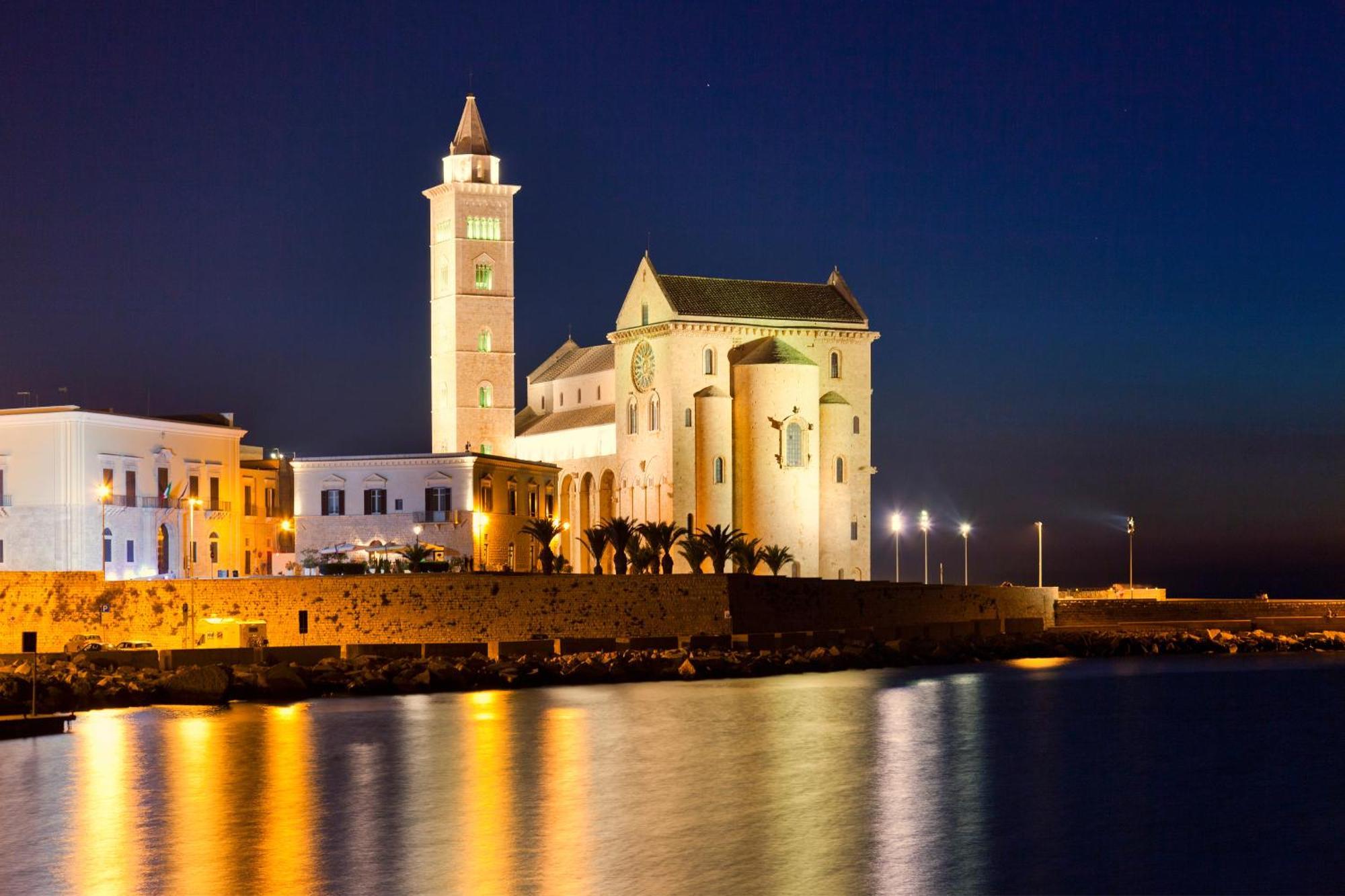 B&B Camera A Sud Mare' Trani Zewnętrze zdjęcie